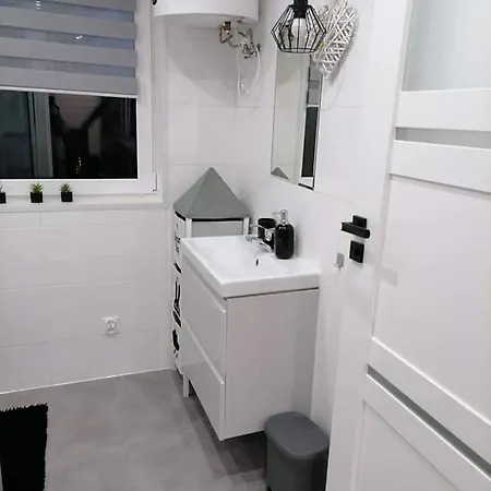 Nyaraló Na Polanie Z Balia Ogrodowa W Sercu Kaszub Kamienicki Mlyn