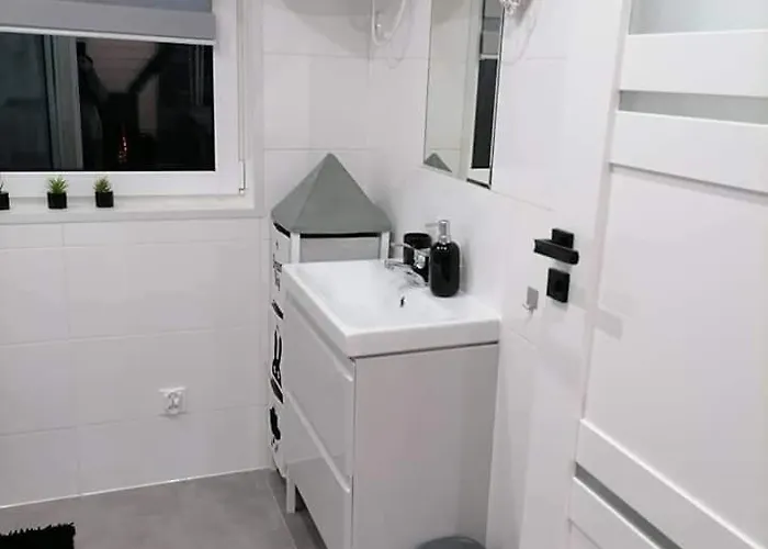 بيت للعطل Na Polanie Kamienicki Mlyn